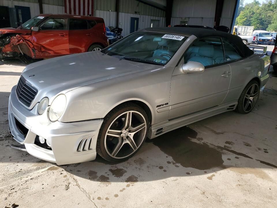 2001 MERCEDES-BENZ CLK-Class