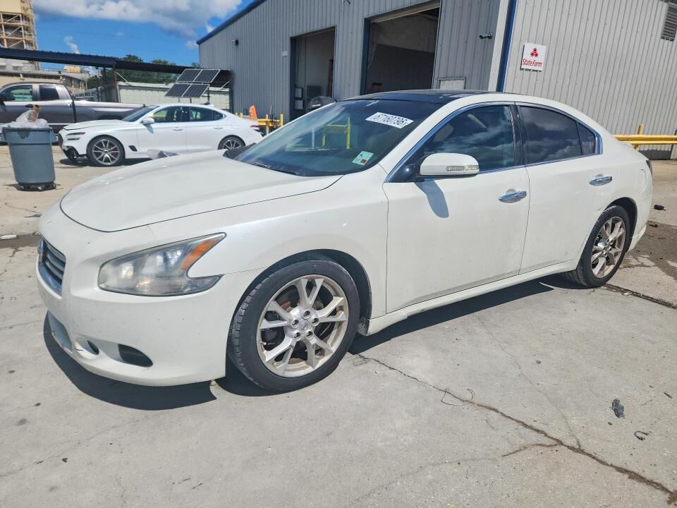 2013 NISSAN Maxima