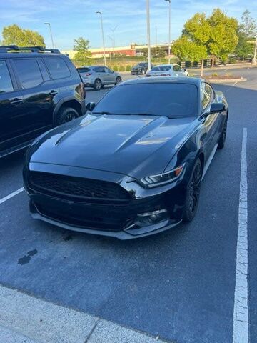 2015 FORD Mustang