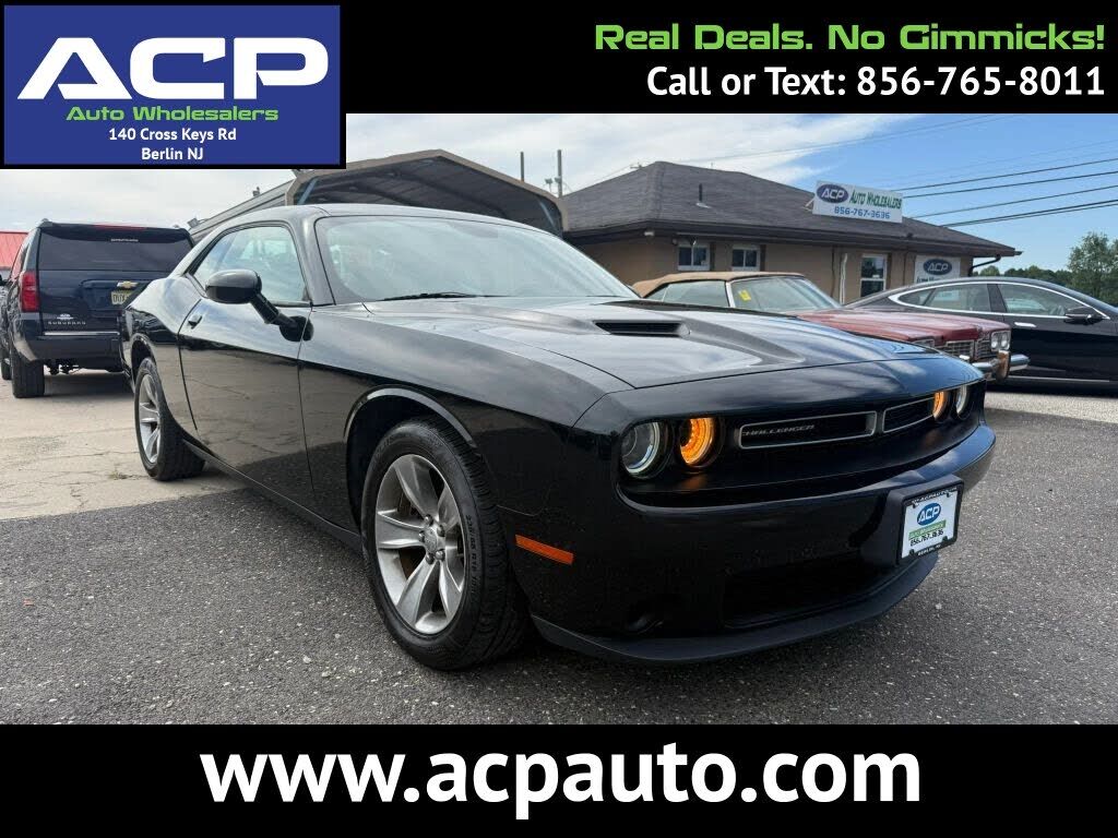2017 DODGE Challenger
