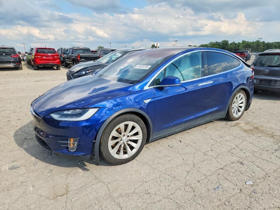 2016 TESLA Model X