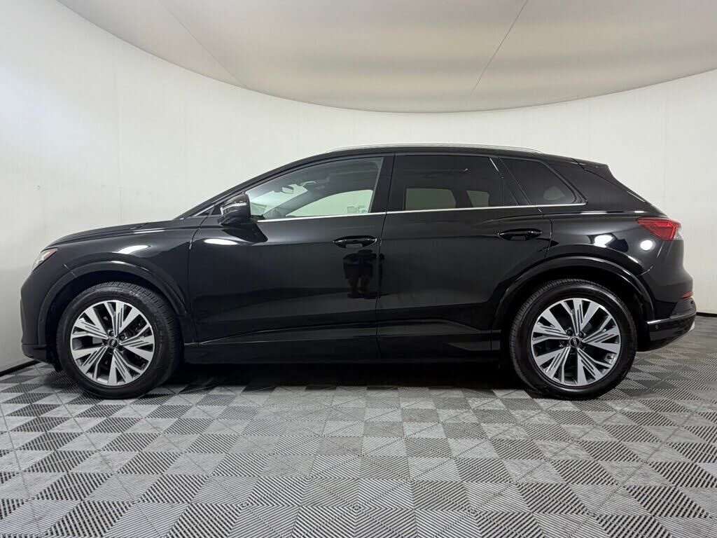 2023 Audi Q4