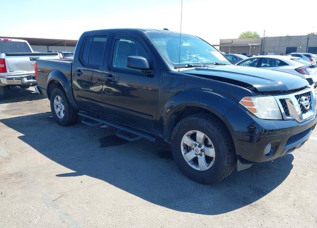 2012 NISSAN Frontier