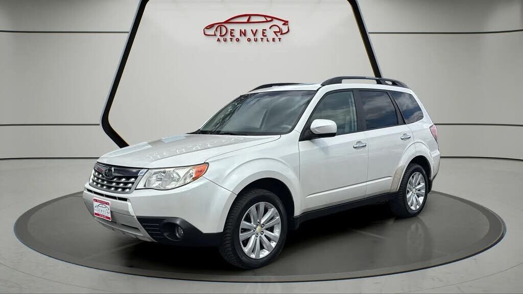 2011 SUBARU Forester