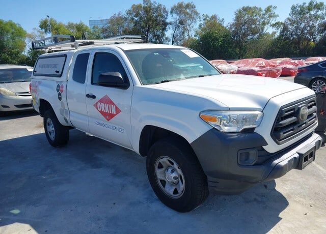 2019 TOYOTA Tacoma