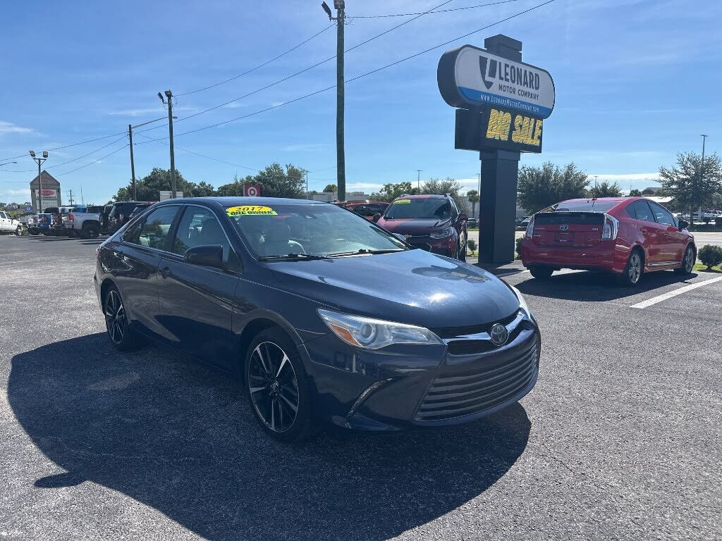 2017 TOYOTA Camry