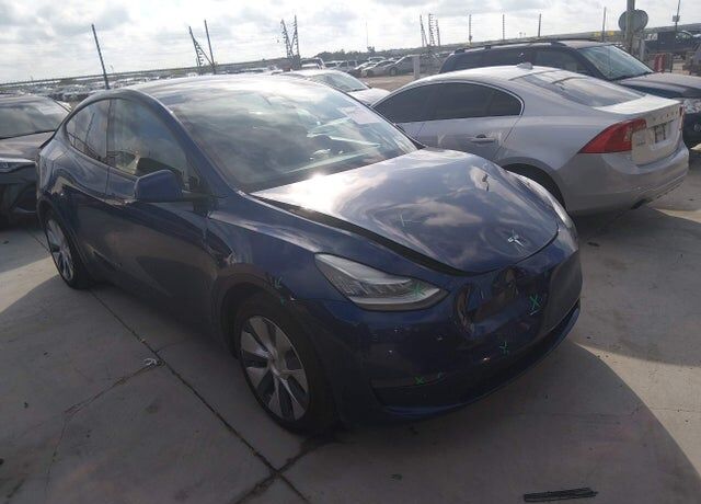 2020 TESLA Model Y