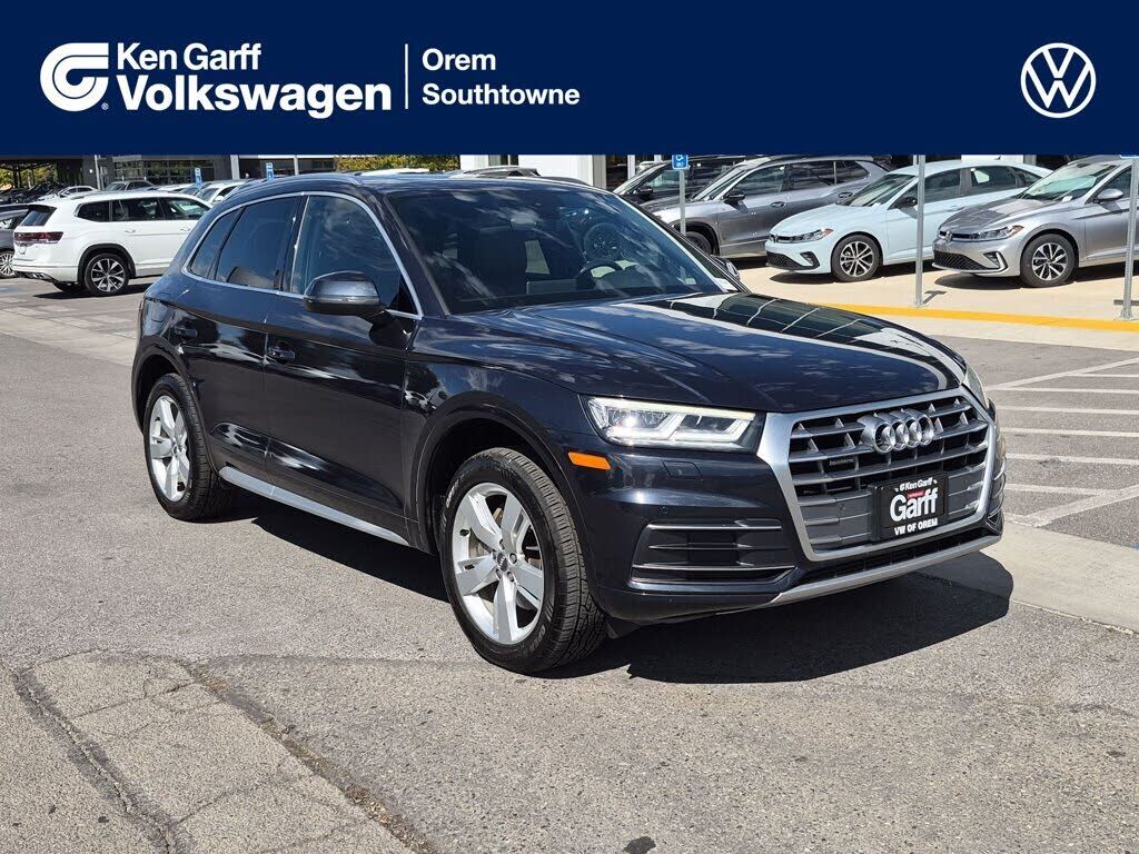 2018 AUDI Q5