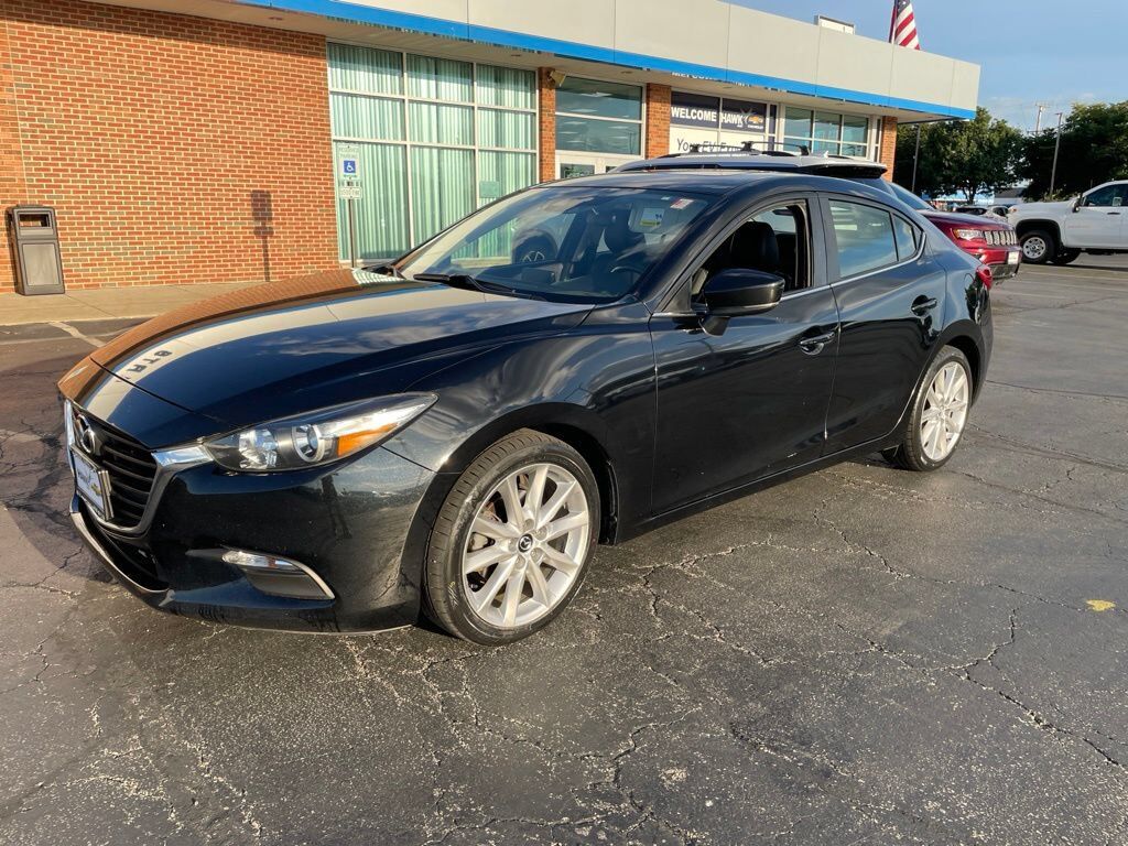 2017 MAZDA Mazda3