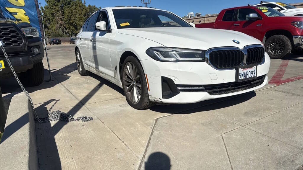 2021 BMW 530i
