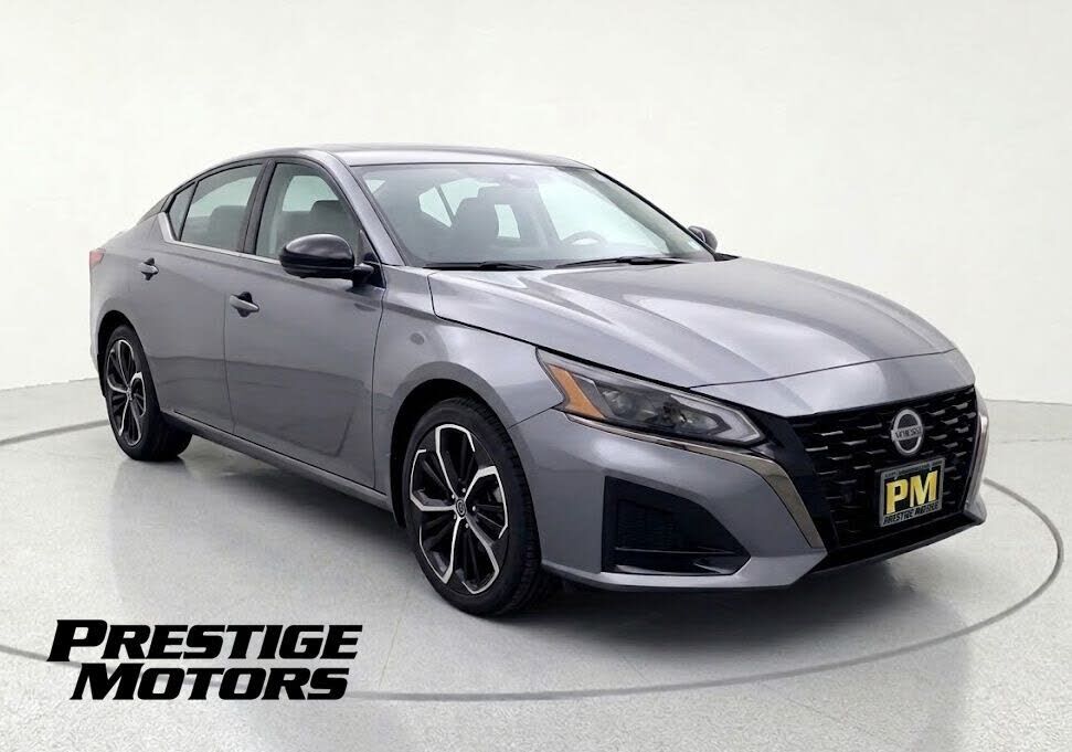 2025 NISSAN Altima