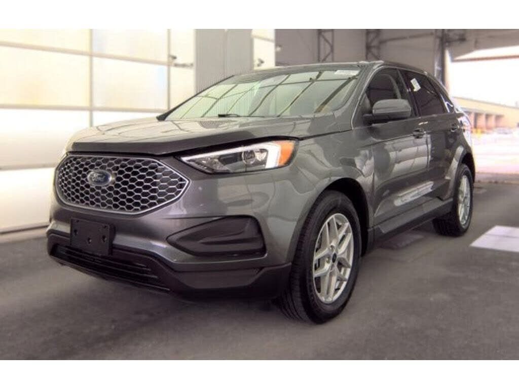 2023 FORD Edge