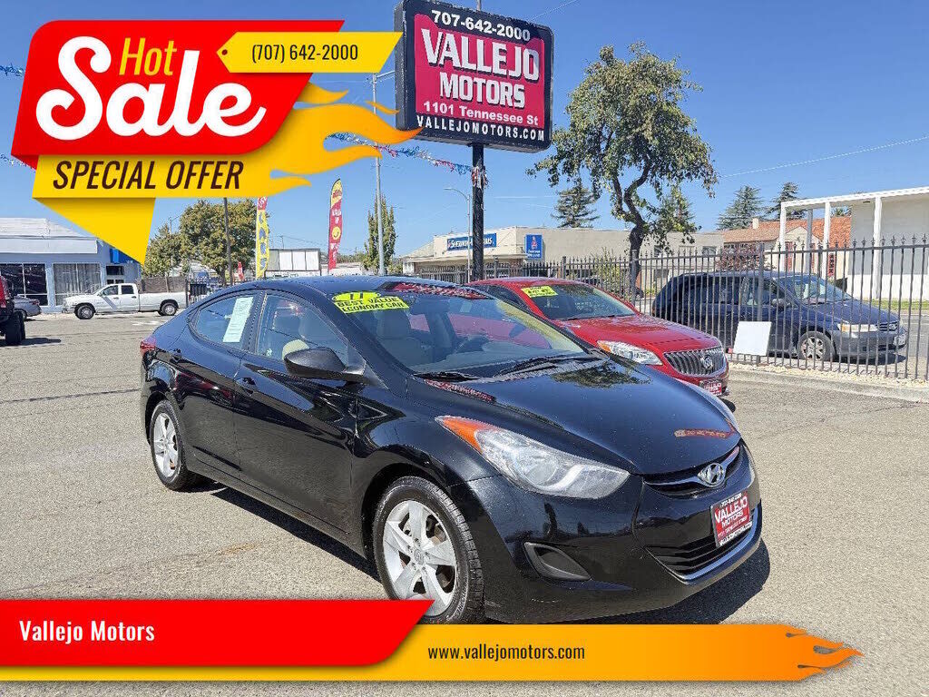 2011 HYUNDAI Elantra