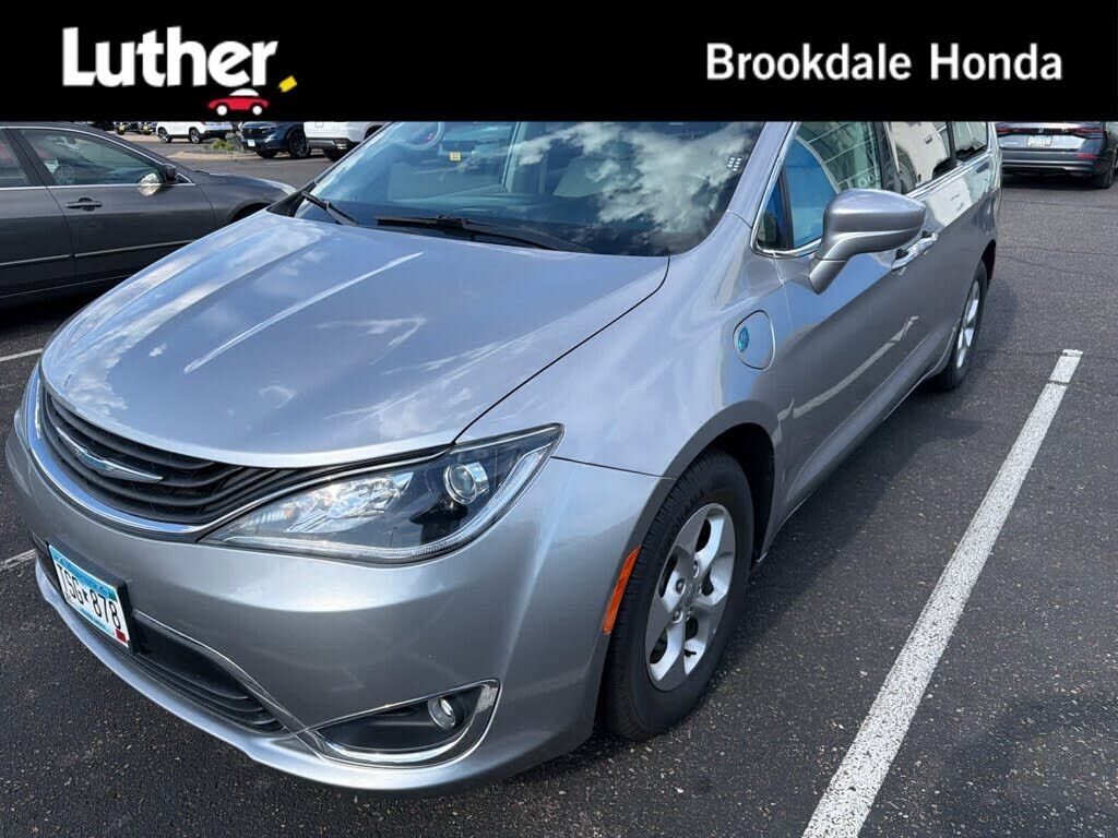 2018 CHRYSLER Pacifica