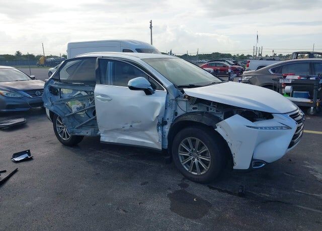 2017 LEXUS NX