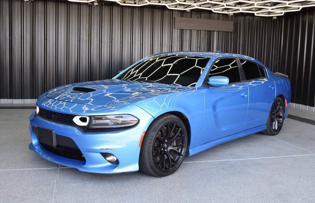 2019 DODGE Charger