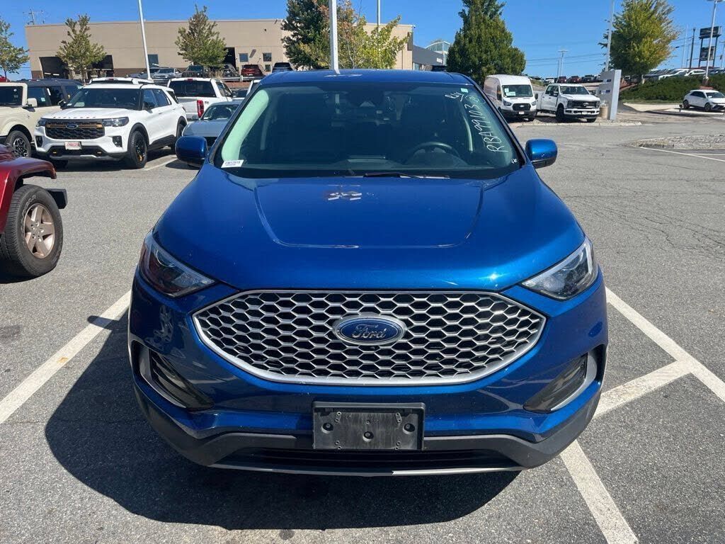 2024 FORD Edge
