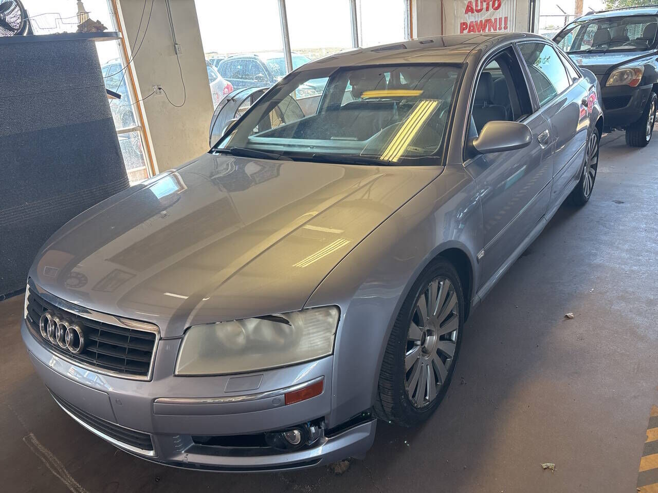 2005 AUDI A8