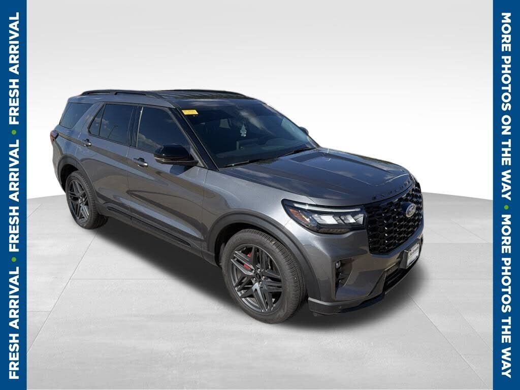2025 FORD Explorer