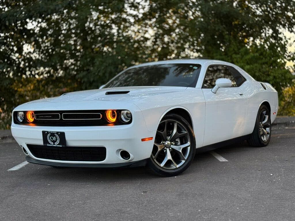 2016 DODGE Challenger