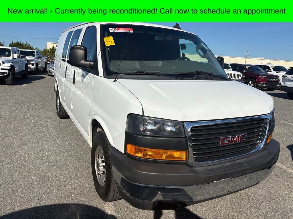 2022 GMC Savana