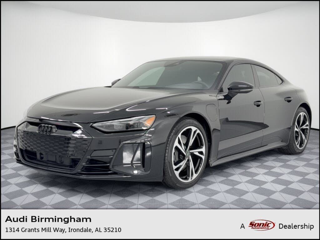 2024 AUDI e-tron GT