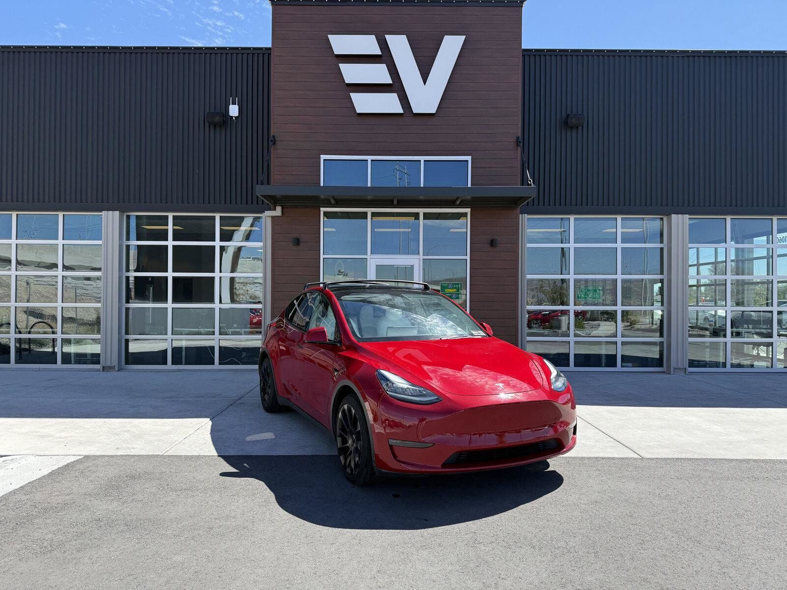 2020 TESLA Model Y