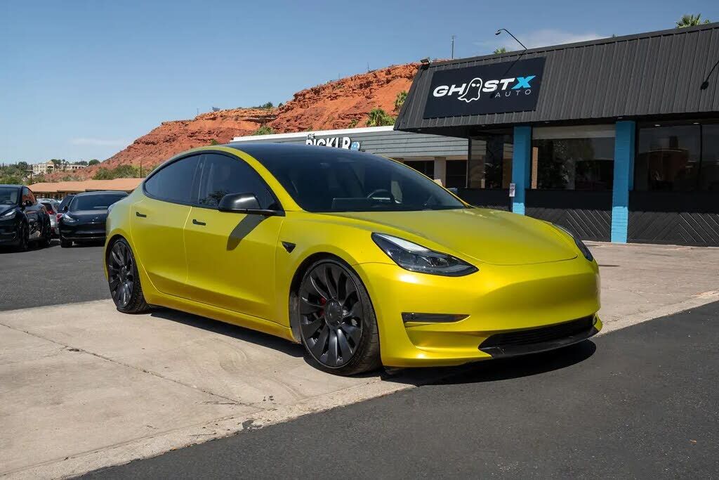 2021 TESLA Model 3
