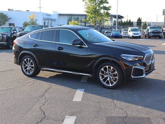 2022 BMW X6