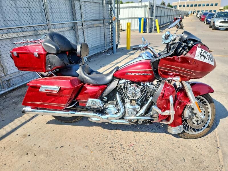 2013 HARLEY DAVIDSON Road Glide Ultra