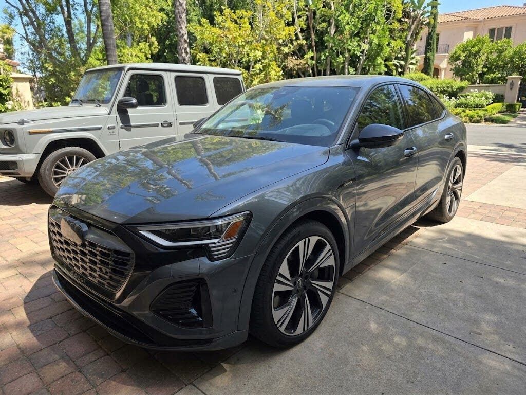 2024 Audi Q8