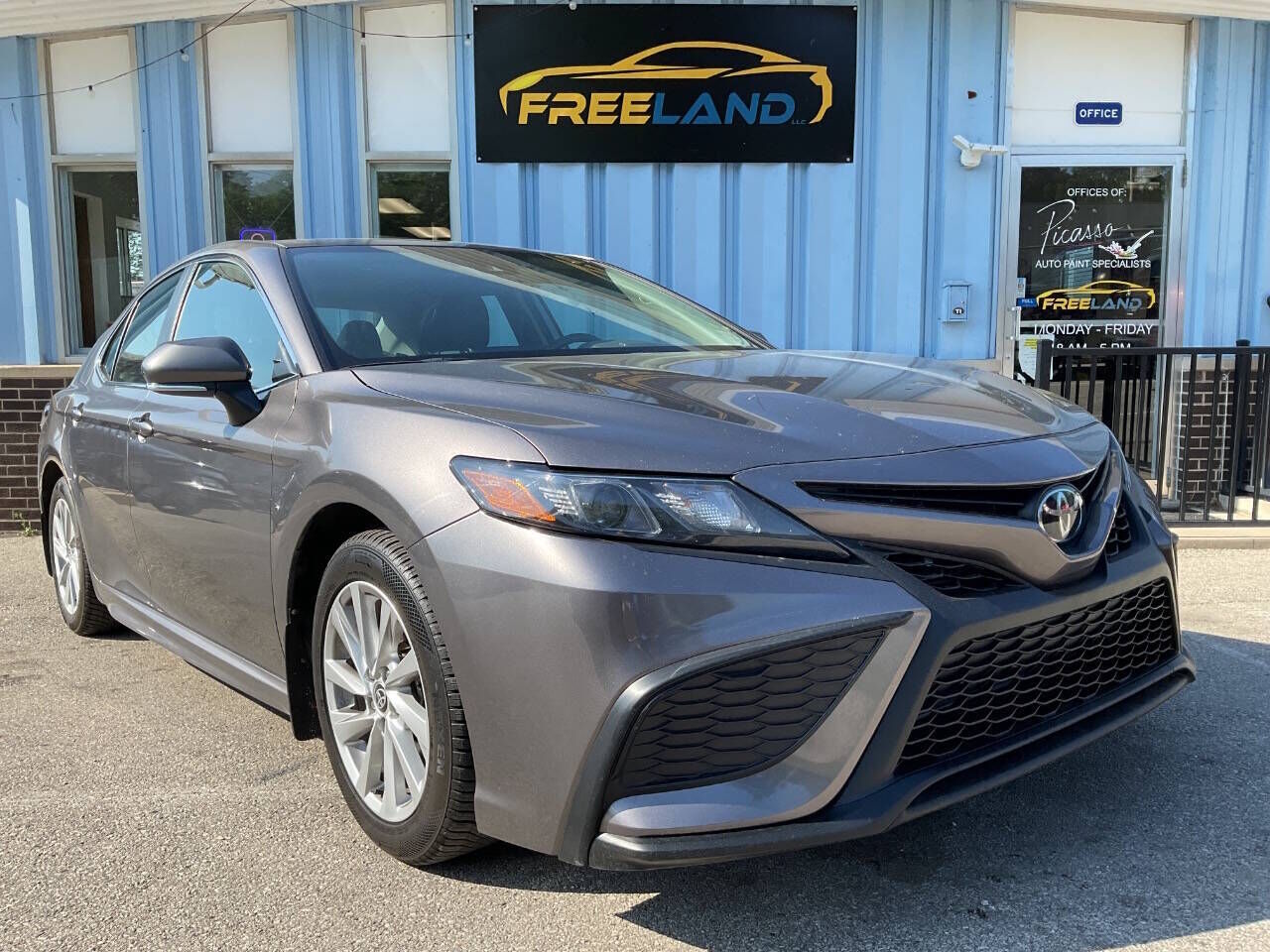2024 TOYOTA Camry