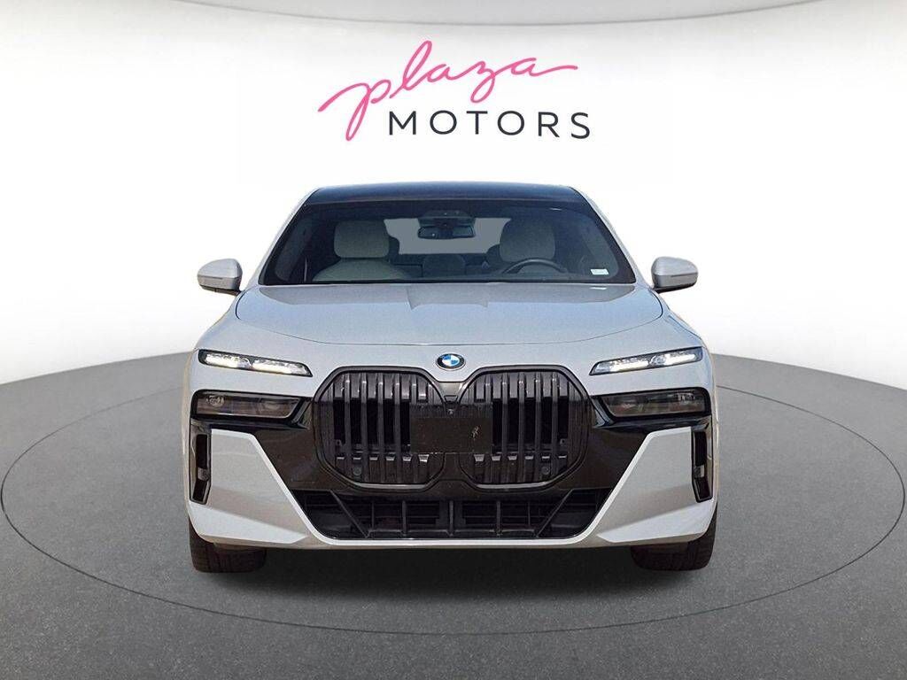 2024 BMW 760i