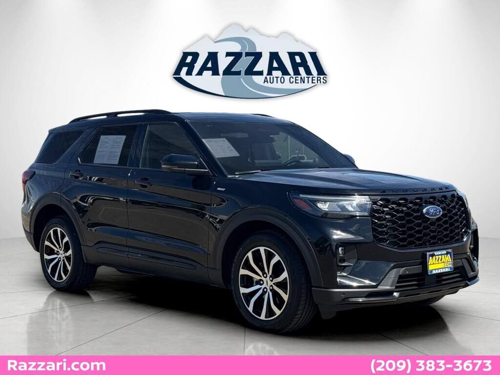 2025 FORD Explorer