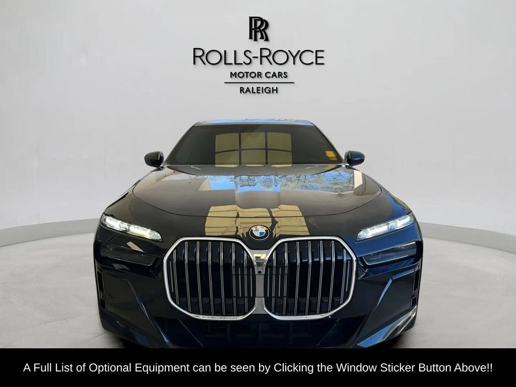 2023 BMW 760i
