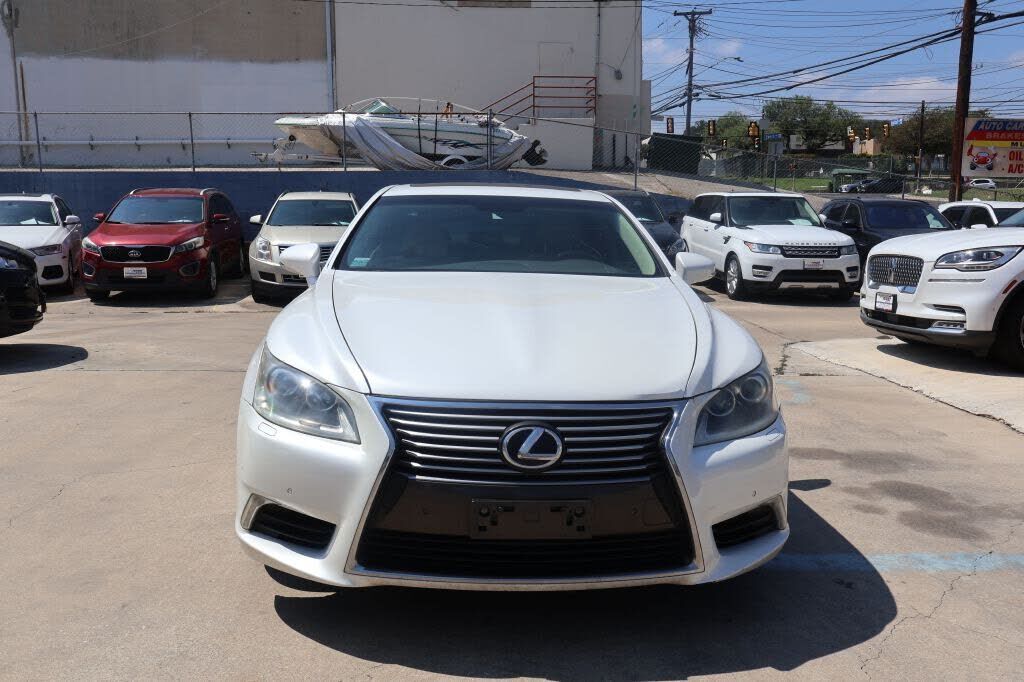 2013 Lexus LS