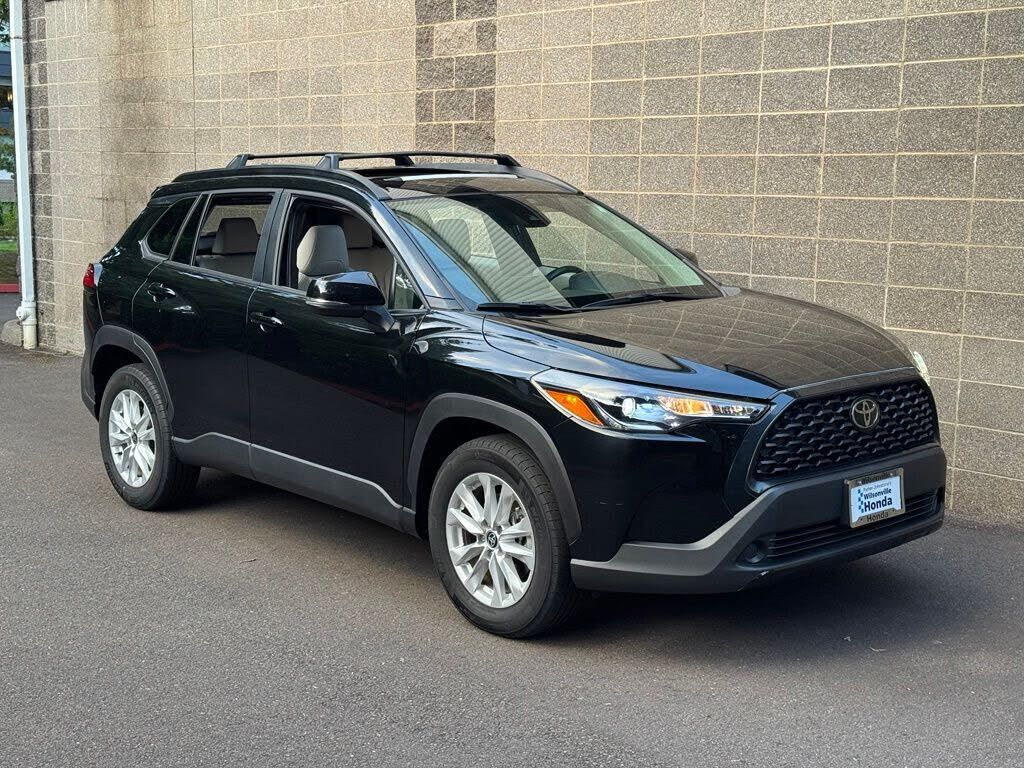 2022 TOYOTA COROLLA