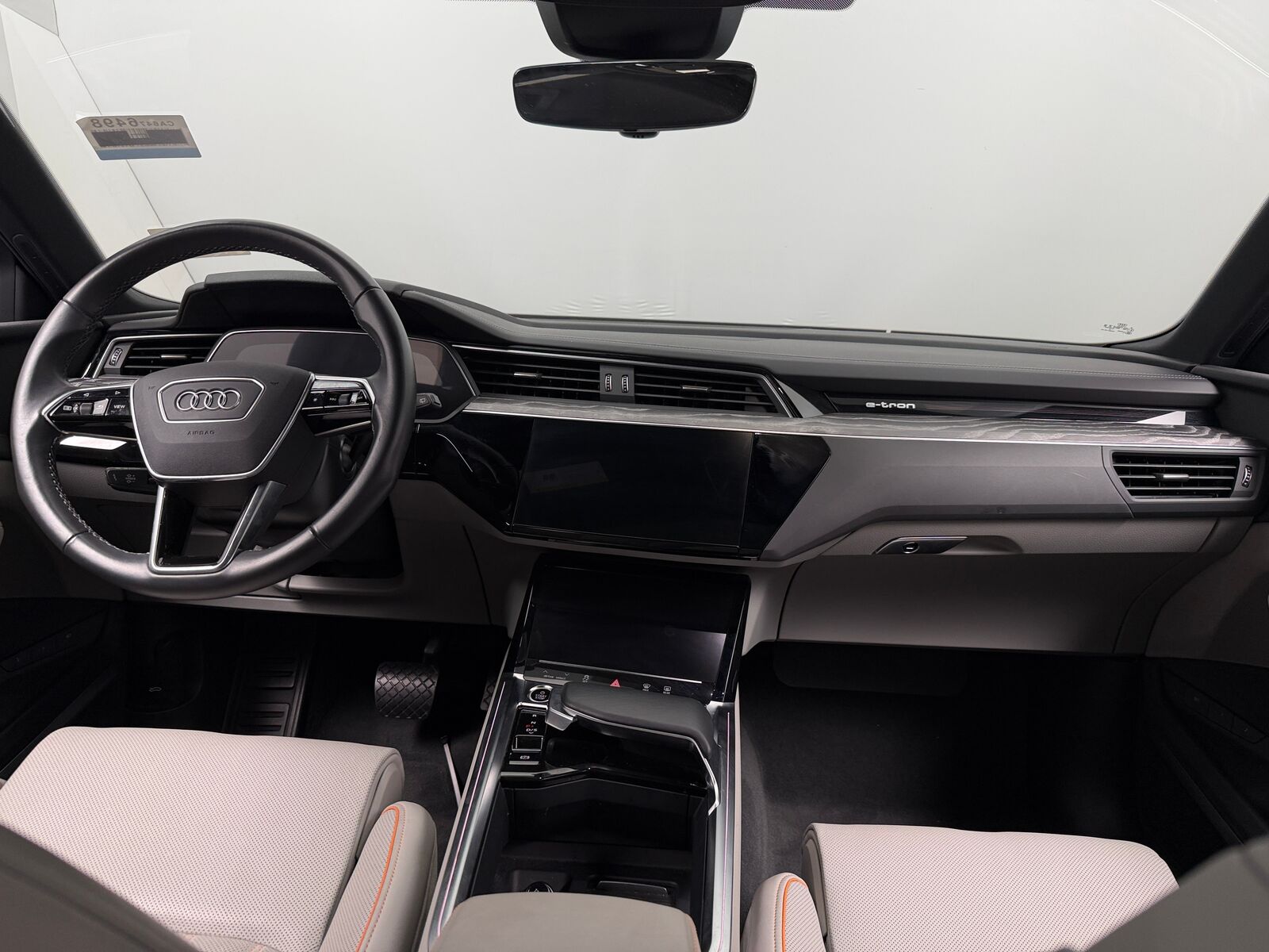 2022 Audi e-tron