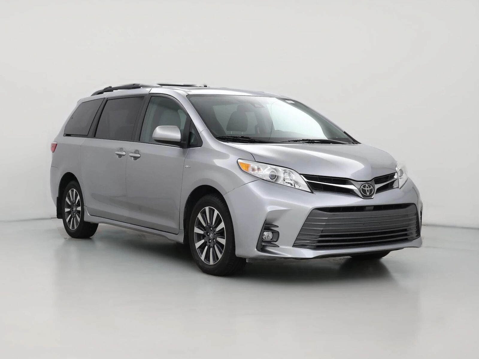 2018 TOYOTA Sienna
