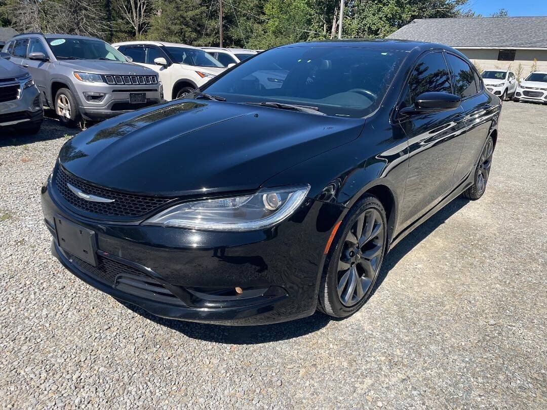 2016 CHRYSLER 200