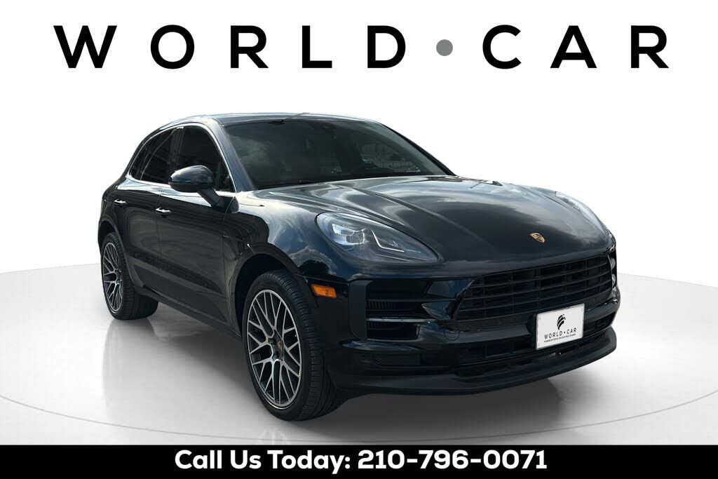 2020 PORSCHE Macan