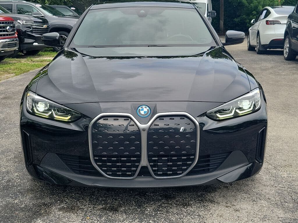 2024 BMW i4