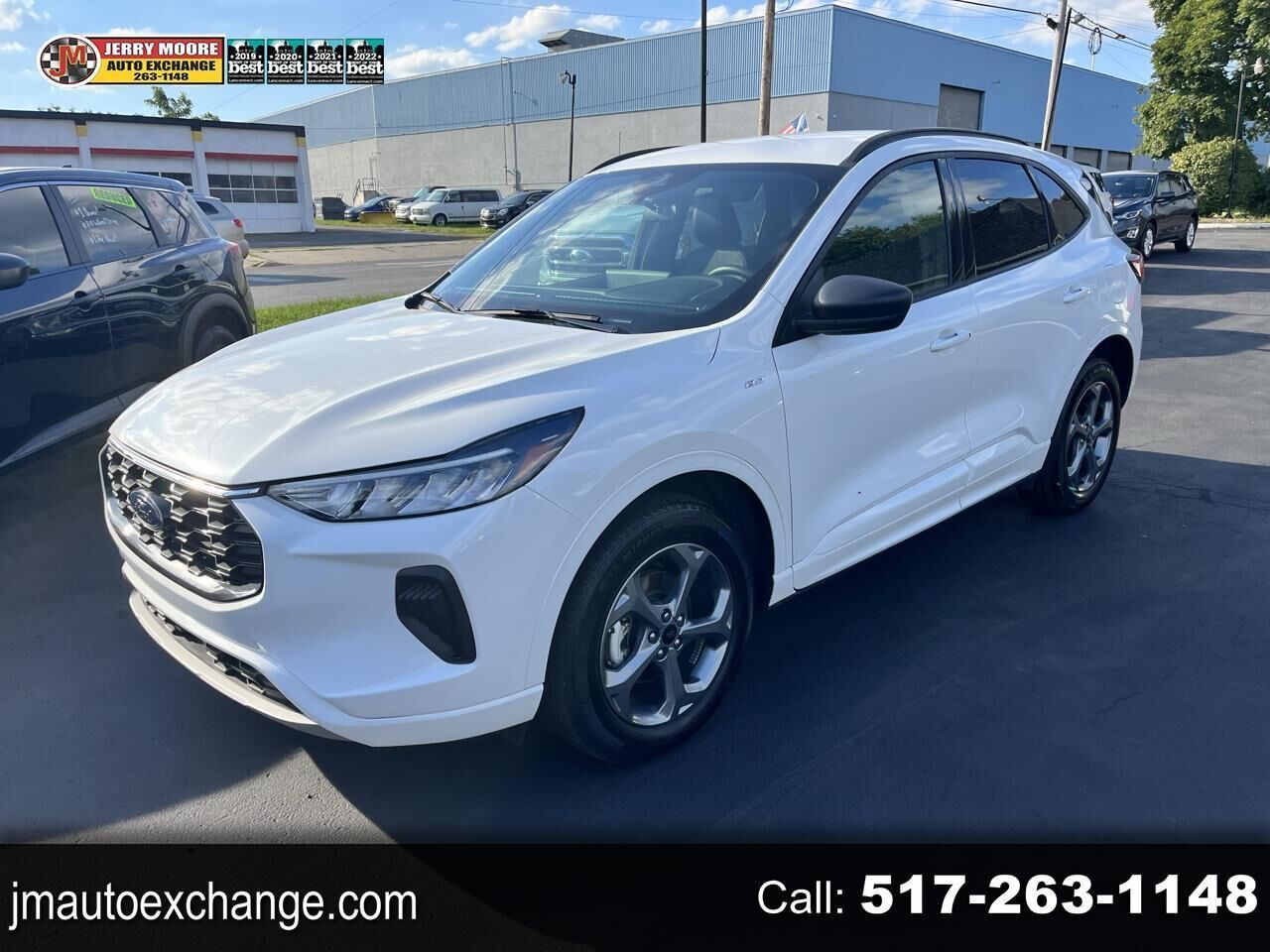 2024 FORD Escape