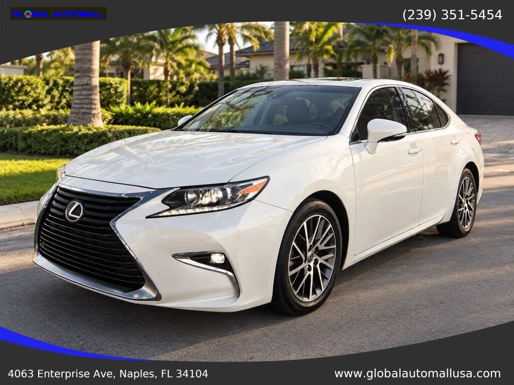2017 LEXUS ES