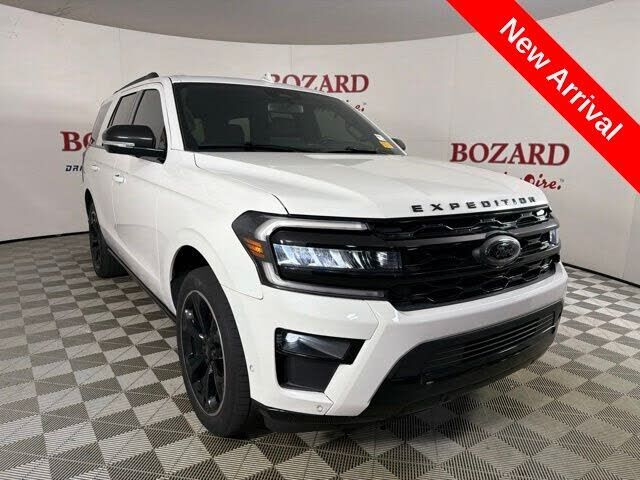 2022 FORD Expedition
