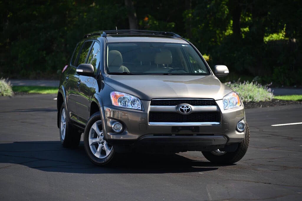 2011 TOYOTA RAV4