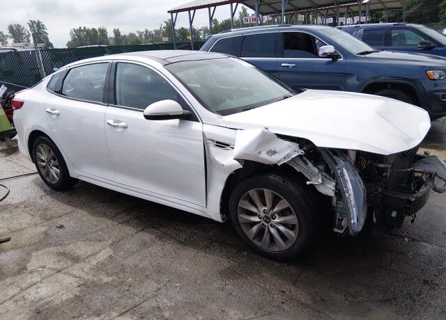 2017 KIA Optima