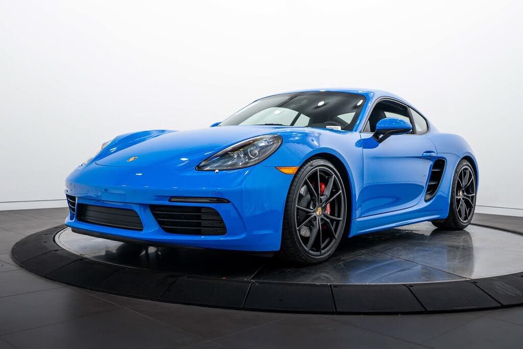 2025 PORSCHE 718