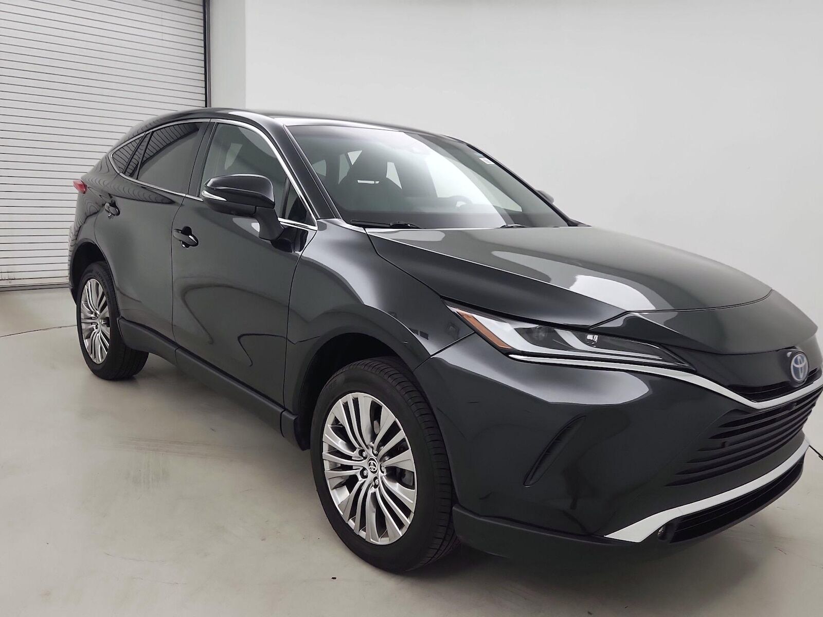 2023 TOYOTA Venza