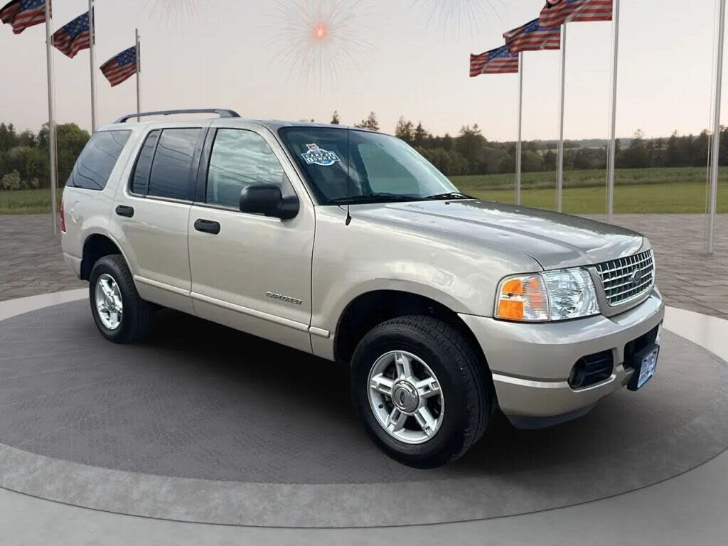 2004 FORD Explorer